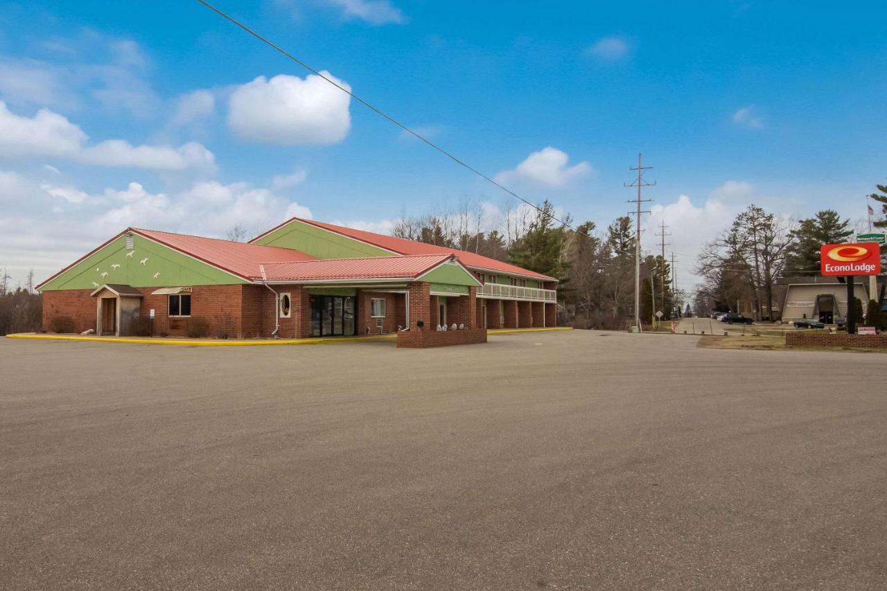 Econo Lodge Cadillac By Choice Exteriér fotografie